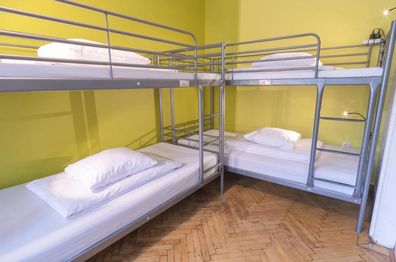 Hostel Submarine Краков