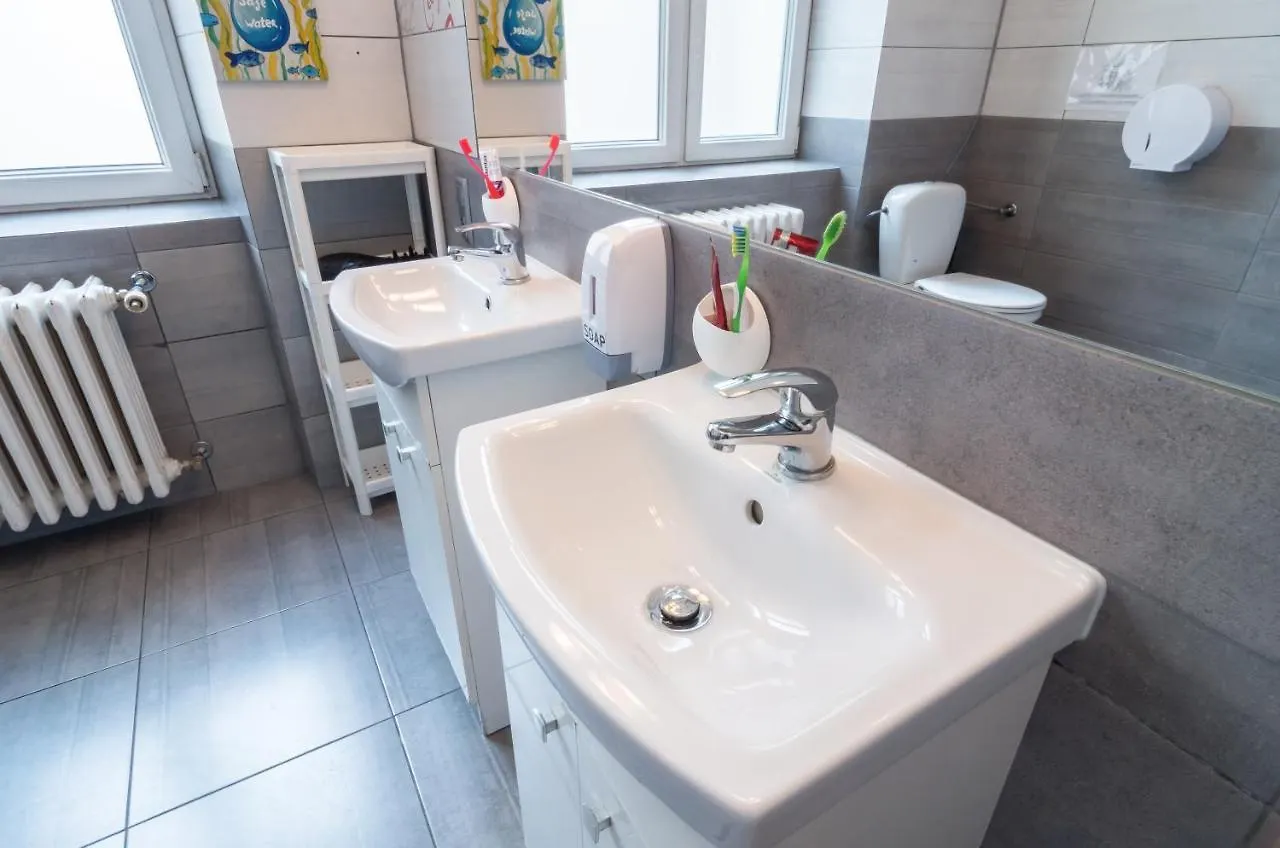 Hostel Submarine Краков Польша